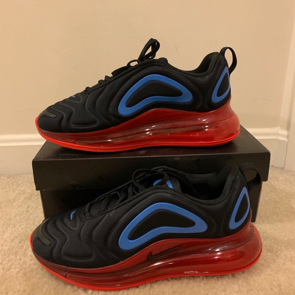 Nike 720 Sneakers
